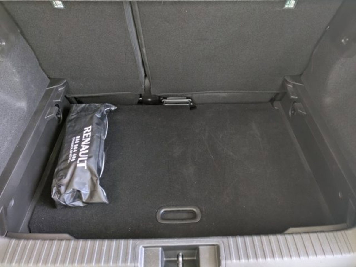 Renault Captur TCe 90 CV Techno (14)
