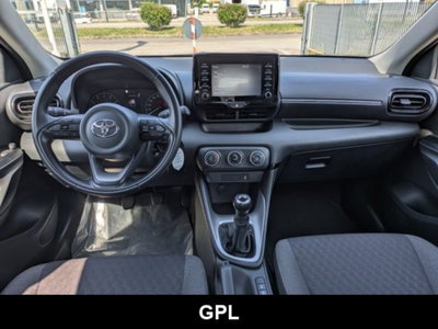 Toyota Yaris 1.0 5 porte Now GPL usata
