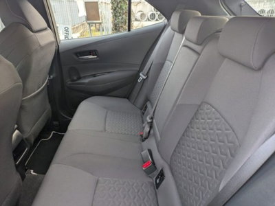 Toyota Corolla 1.8 Hybrid Business (10)