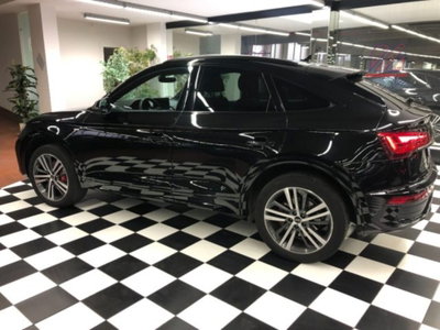 Audi Q5 40 TDI 204 CV quattro S tronic S line plus (7)