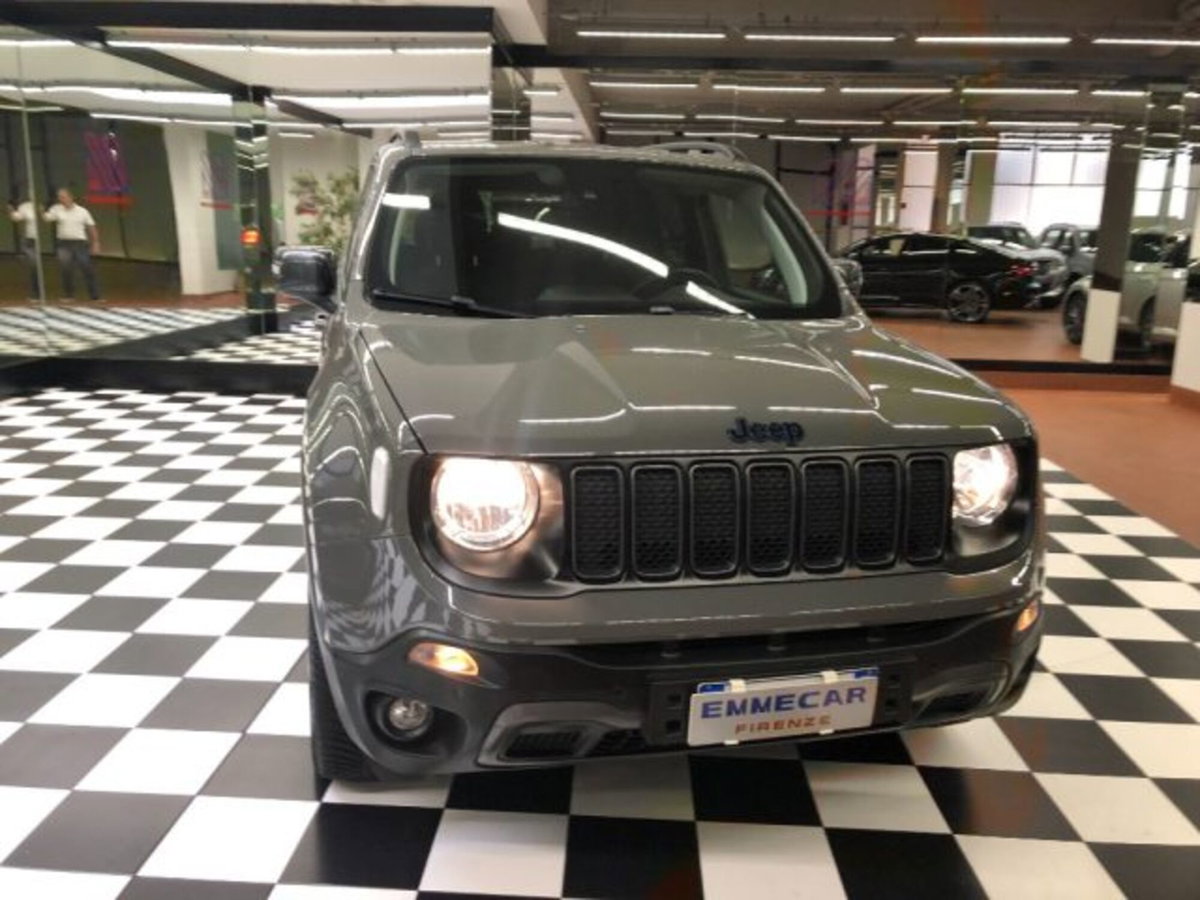 Jeep Renegade 1.3 T4 240CV PHEV 4xe AT6 Trailhawk (3)