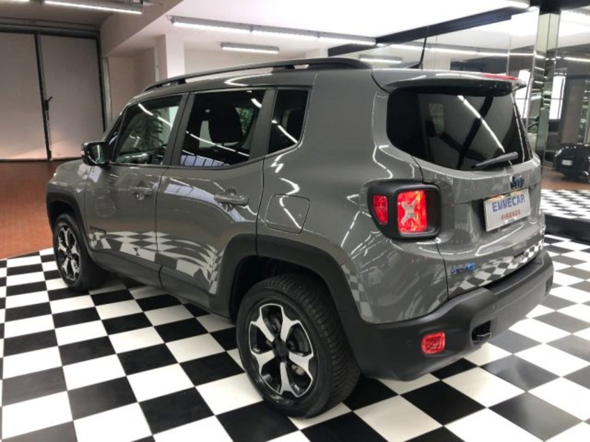 Jeep Renegade 1.3 T4 240CV PHEV 4xe AT6 Trailhawk (4)