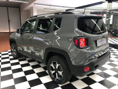 Jeep Renegade 1.3 T4 240CV PHEV 4xe AT6 Trailhawk (4)