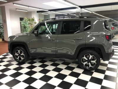Jeep Renegade 1.3 T4 240CV PHEV 4xe AT6 Trailhawk (7)