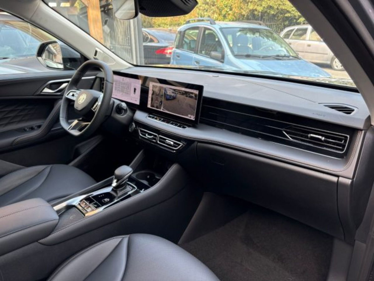 Mg HS HS 1.5T-GDI Luxury (8)
