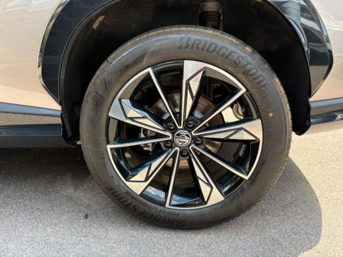 Mg HS HS 1.5T-GDI Luxury (16)