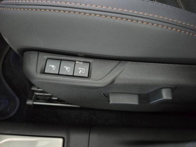 Alfa Romeo Junior 1.2 ibrida Q4 Intensa 145cv edct6 (2)