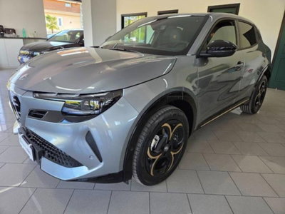 Alfa Romeo Junior 1.2 ibrida Q4 Intensa 145cv edct6 (7)