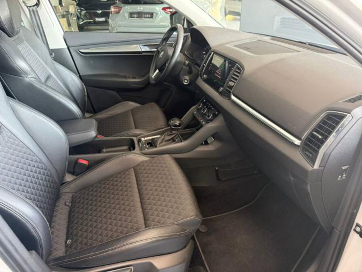 Skoda Karoq 1.0 TSI DSG Style (10)