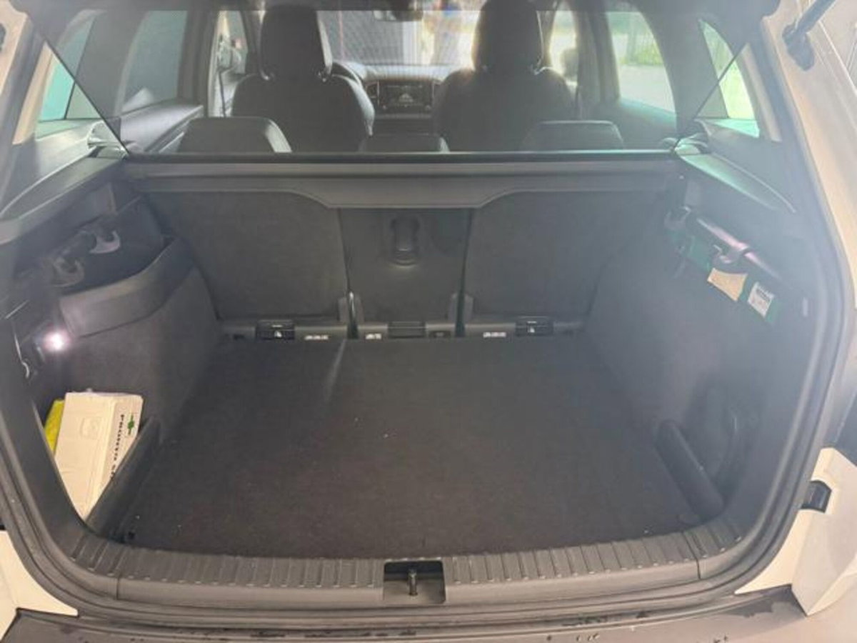 Skoda Karoq 1.0 TSI DSG Style (14)