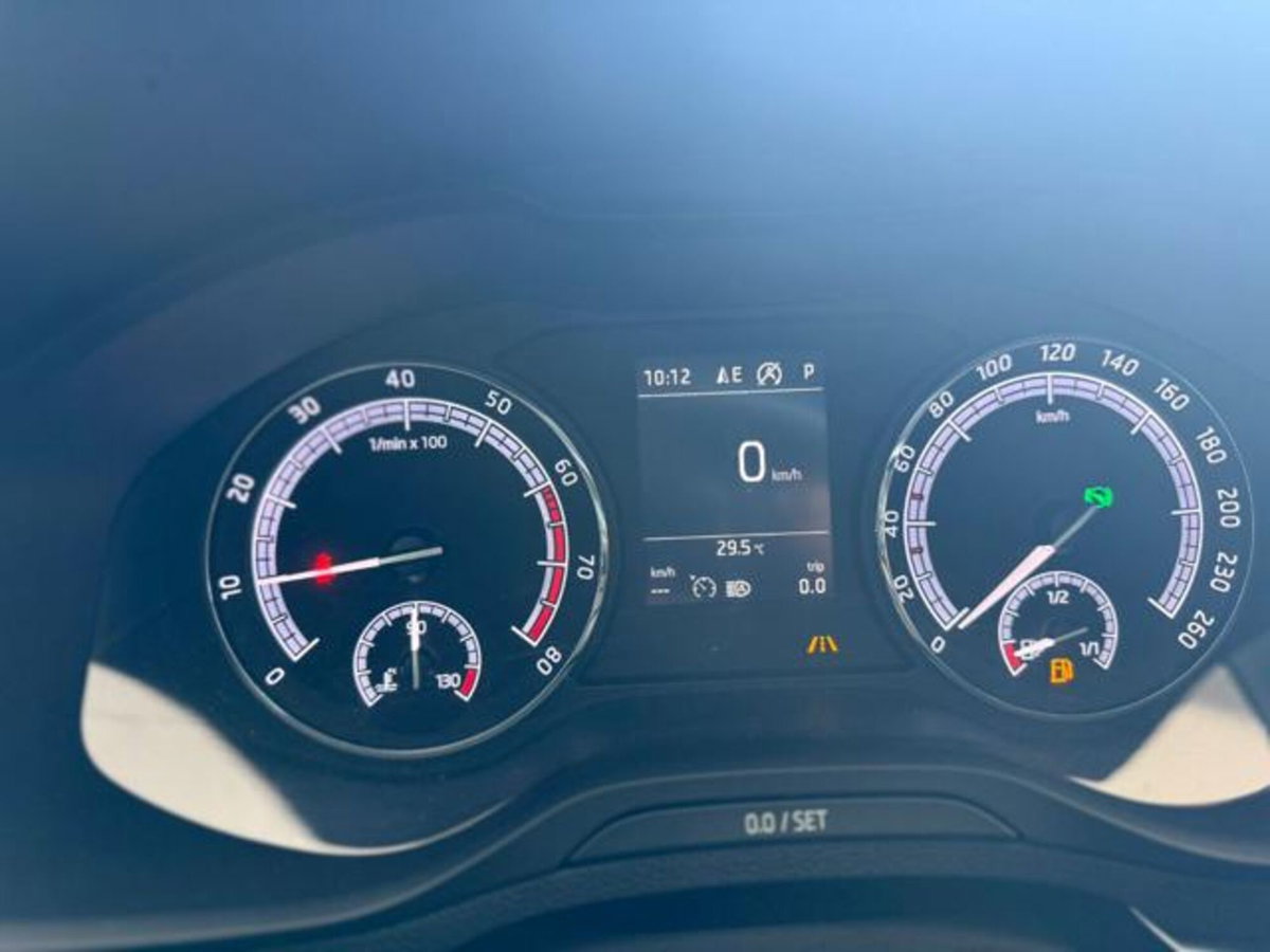 Skoda Karoq 1.0 TSI DSG Style (16)