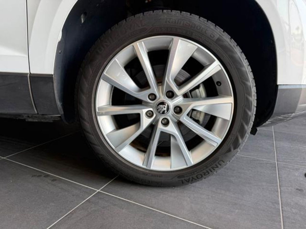 Skoda Karoq 1.0 TSI DSG Style (8)