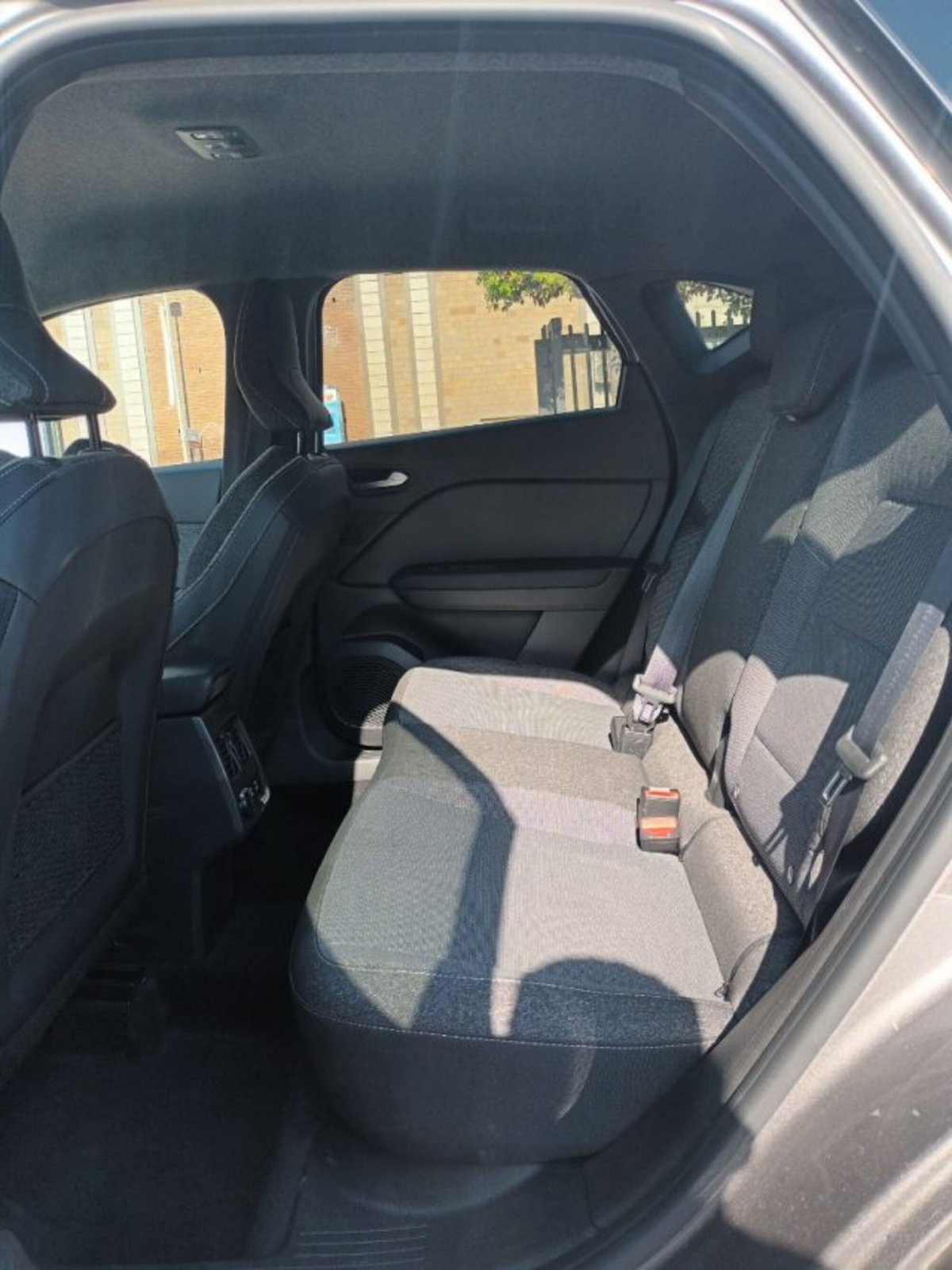 Renault Captur TCe 90 CV Techno (8)