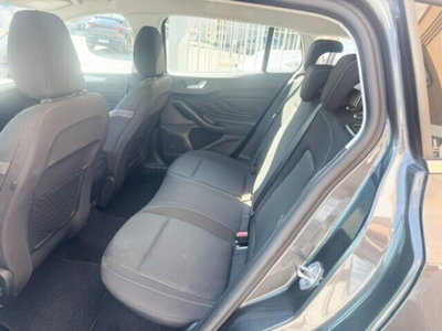 Ford Focus Station Wagon 1.5 EcoBlue 120 CV automatico SW Business (11)