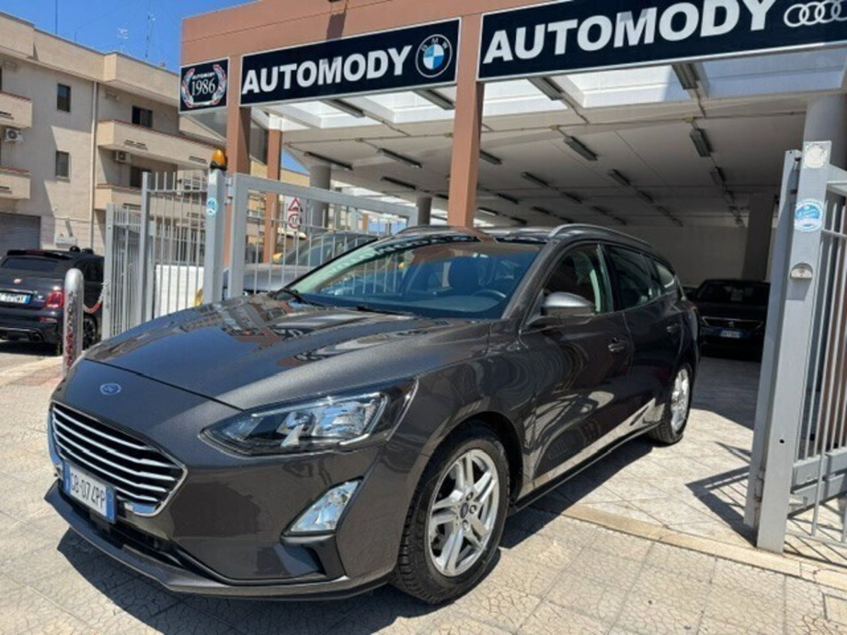 Ford Focus Station Wagon 1.5 EcoBlue 120 CV automatico SW Business (2)