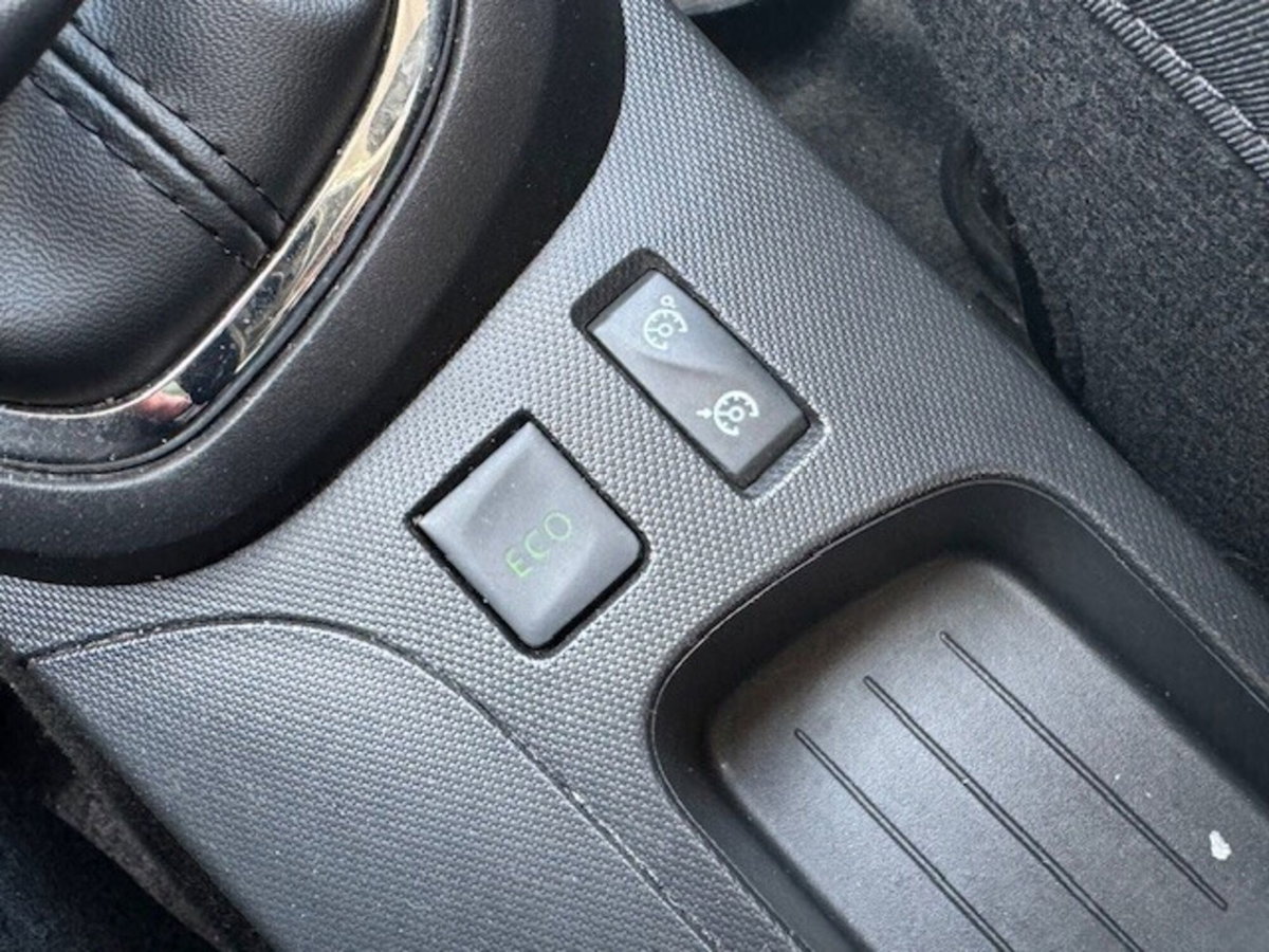 Renault Captur dCi 8V 90 CV Start&Stop Energy Intens (18)