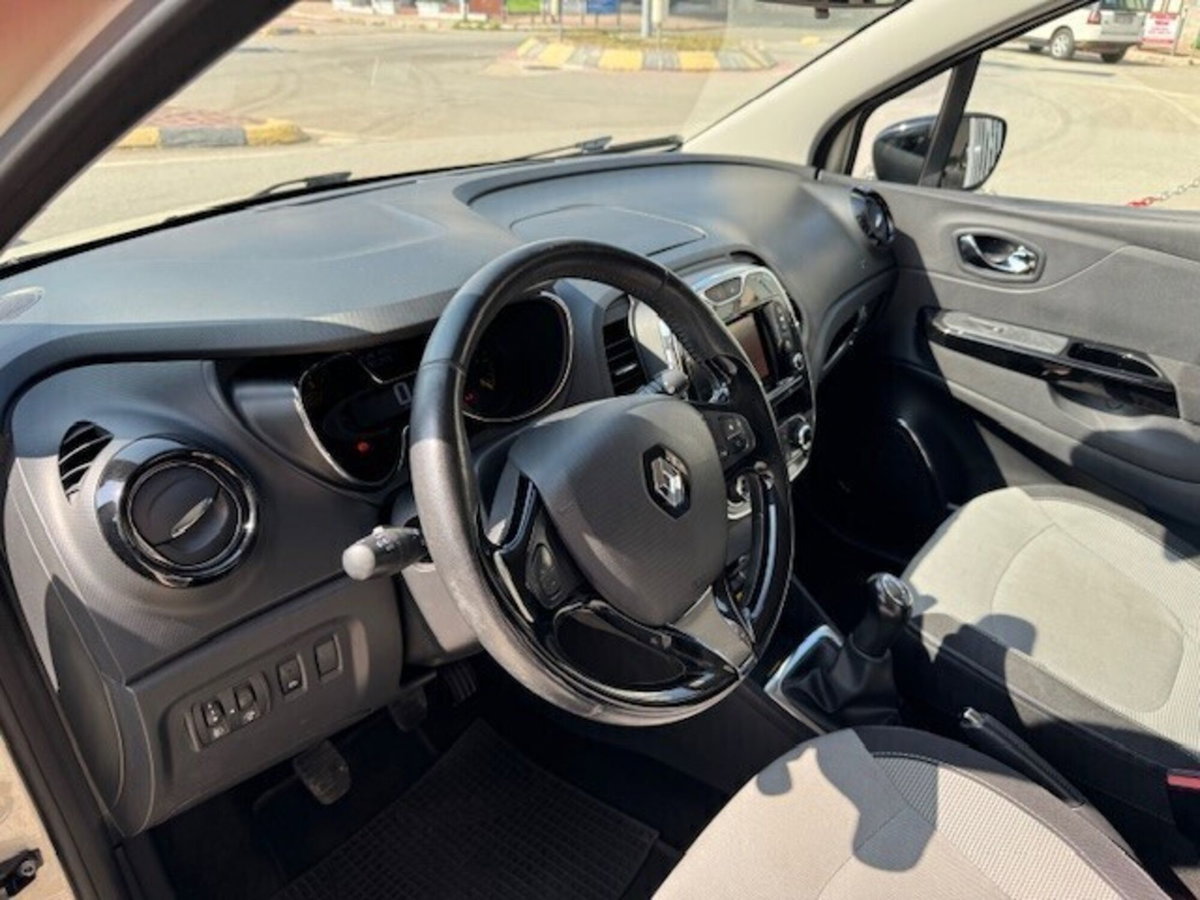 Renault Captur dCi 8V 90 CV Start&Stop Energy Intens (8)
