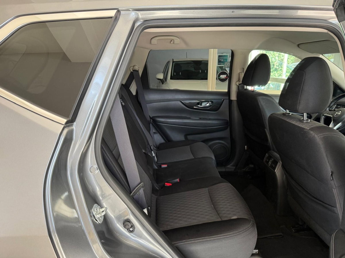 Nissan X-Trail 1.6 dCi 2WD Tekna (12)