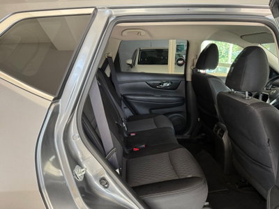 Nissan X-Trail 1.6 dCi 2WD Tekna (12)