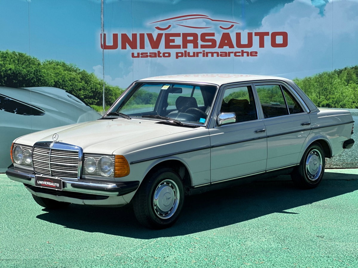 Mercedes-Benz 200 200 D
