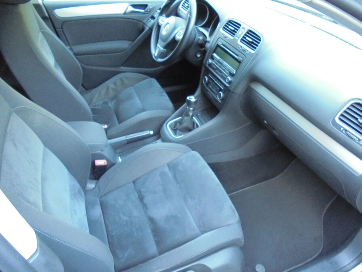 Volkswagen Golf 1.4 TSI 122CV 5p. Highline (11)