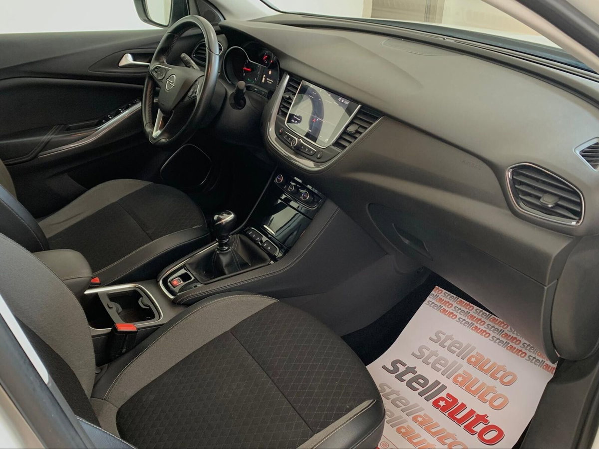 Opel Grandland X 1.2 Turbo 12V 130 CV Start&Stop Business Edition (14)
