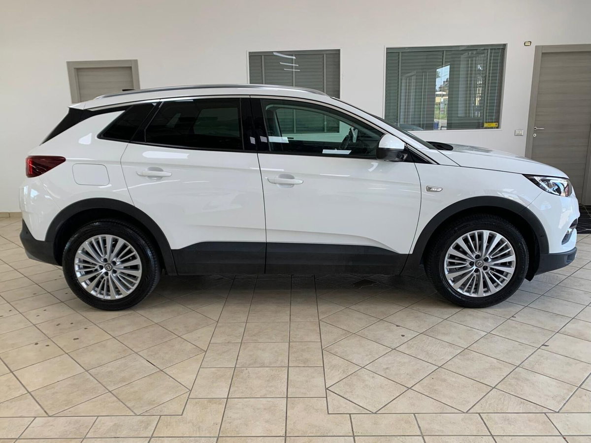 Opel Grandland X 1.2 Turbo 12V 130 CV Start&Stop Business Edition (4)