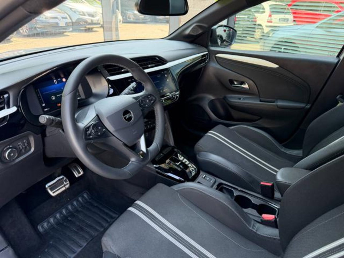 Opel Corsa 1.2 100 CV GS Line (6)