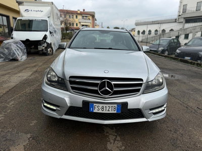Mercedes-Benz Classe C Station Wagon 200 CDI Avantgarde (3)
