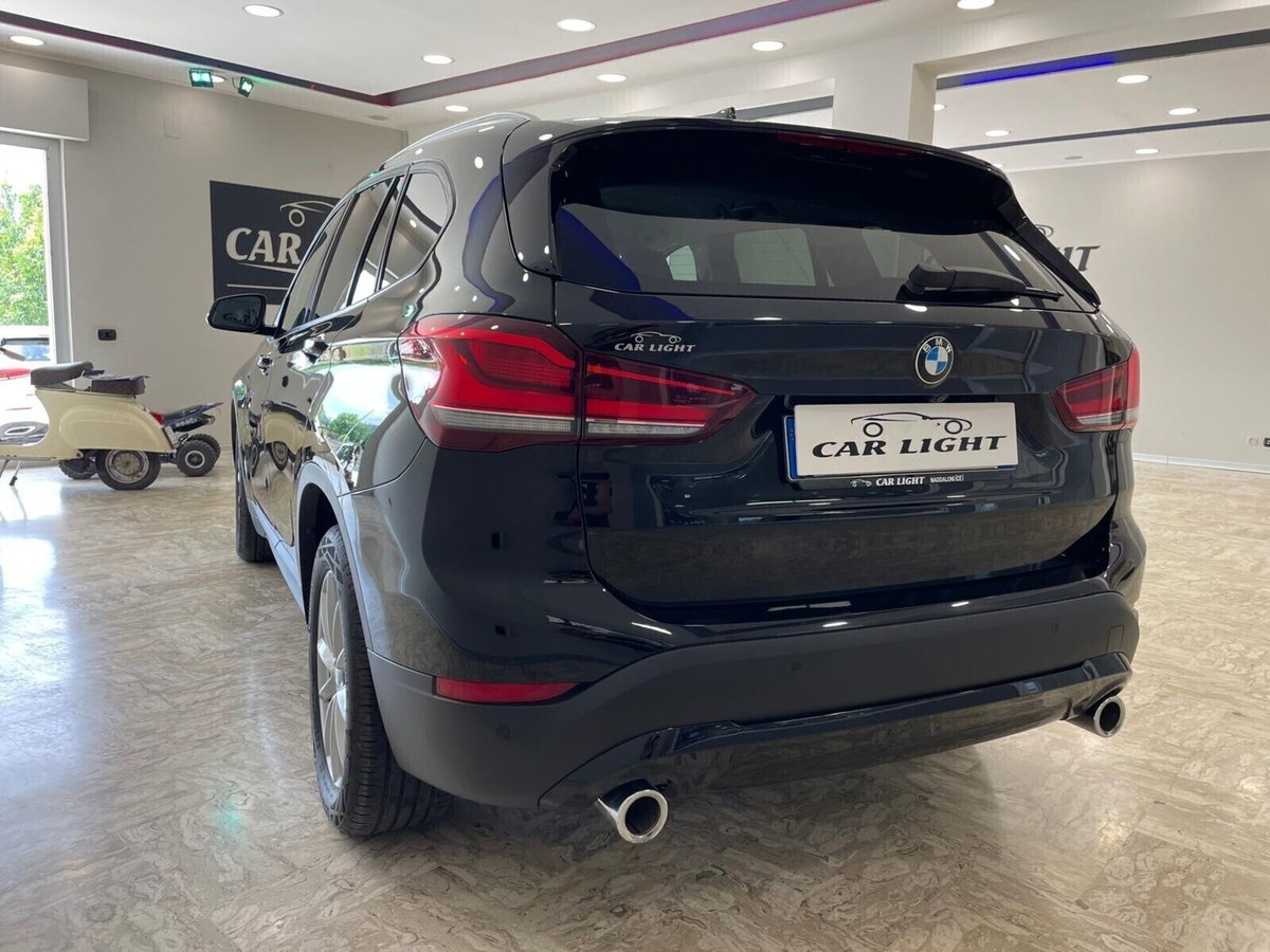 BMW X1 sDrive18d xLine Plus (4)
