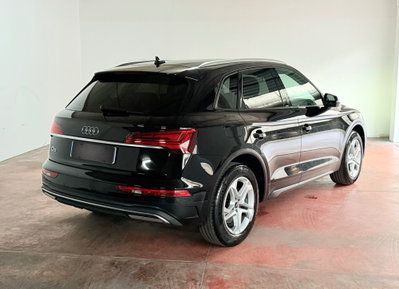 Audi Q5 35 TDI S tronic Business Advanced (6)