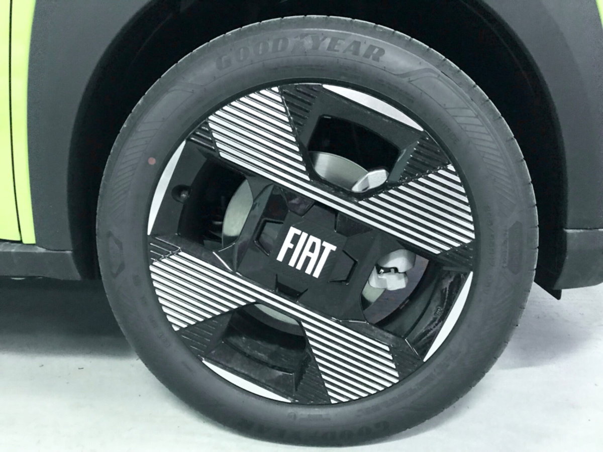 Fiat Grande Panda 1.2 La Prima 100cv (12)