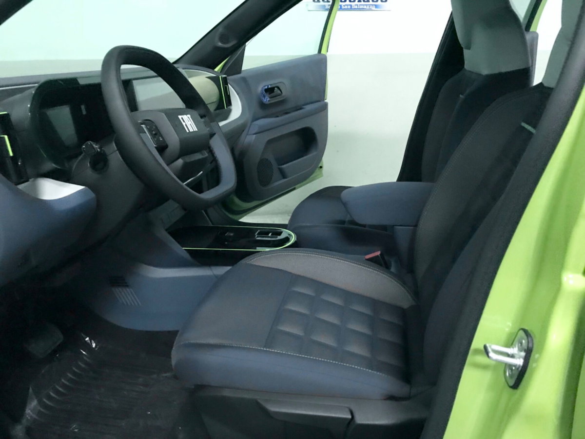 Fiat Grande Panda 1.2 La Prima 100cv (17)