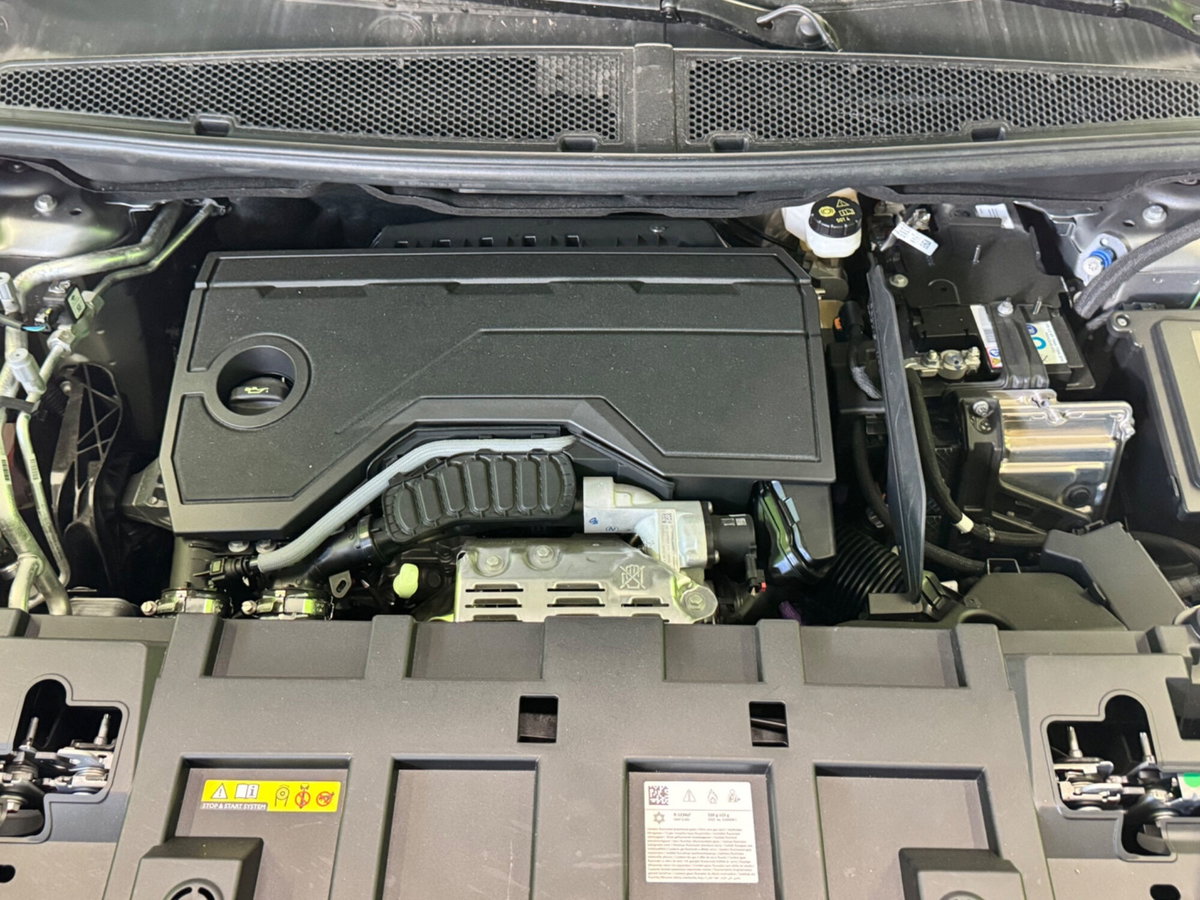Jeep Compass 1.2 turbo e-hybrid mhev First Edition fwd 145cv edct6 (11)