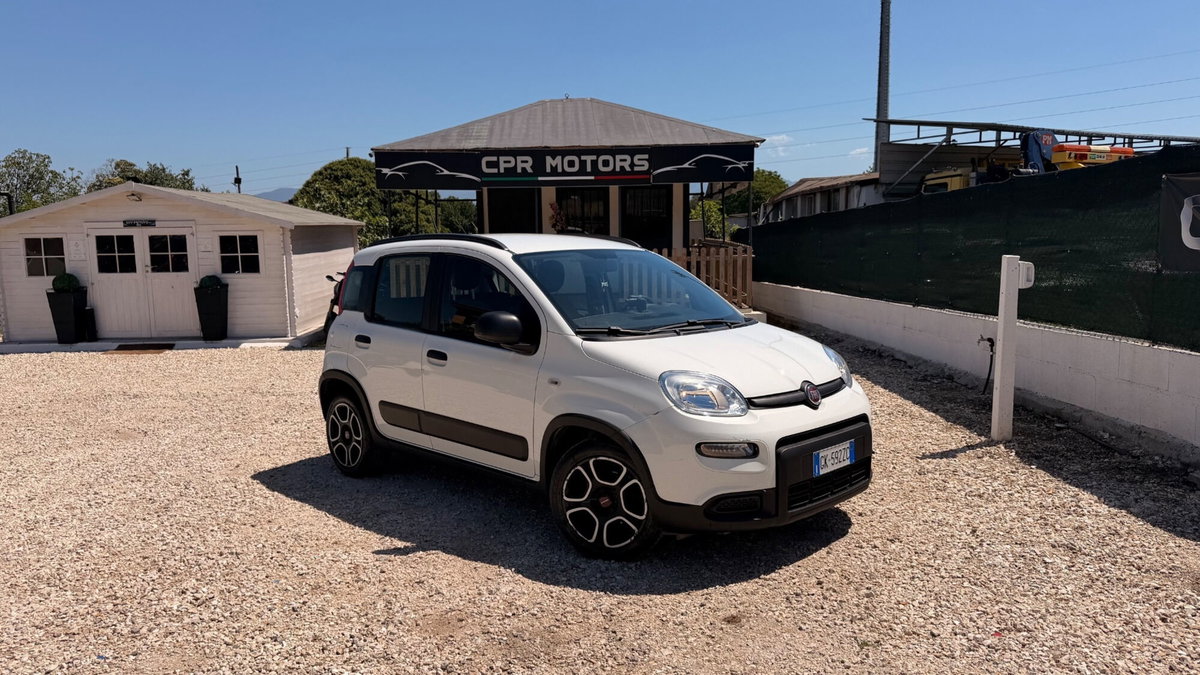 Fiat Panda 1.0 FireFly S&S Hybrid City Cross