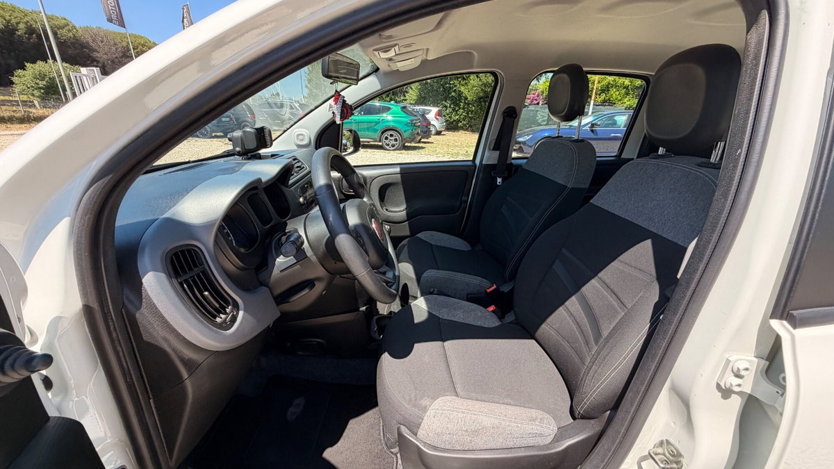 Fiat Panda 1.0 FireFly S&S Hybrid City Cross (10)