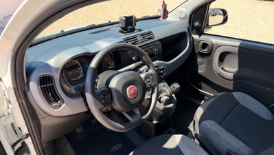 Fiat Panda 1.0 FireFly S&S Hybrid City Cross (9)