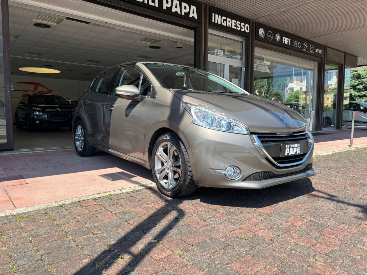 Peugeot 208 VTi 82 CV 5 porte Access (2)