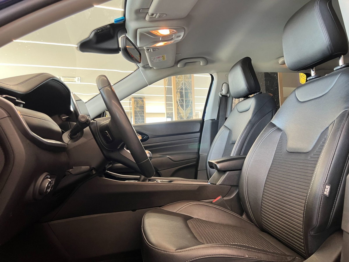 Jeep Compass 1.6 Multijet II 2WD Business (8)