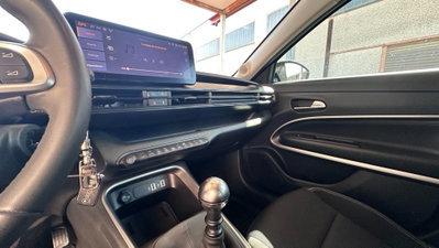 Jeep Avenger 1.2 turbo Altitude fwd 100cv (10)