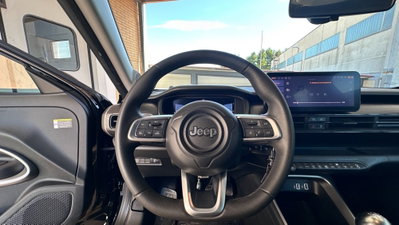 Jeep Avenger 1.2 turbo Altitude fwd 100cv (11)