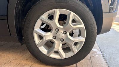 Jeep Avenger 1.2 turbo Altitude fwd 100cv (16)