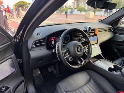 Maserati Grecale 2.0 MHEV 300 CV GT PrimaSerie (8)
