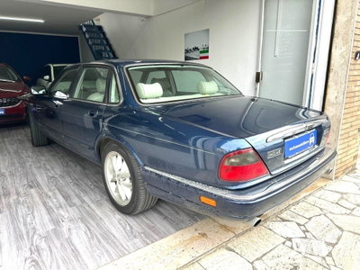 Jaguar XJ 3.2 cat Executive (4)
