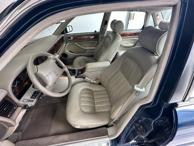 Jaguar XJ 3.2 cat Executive (7)
