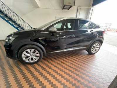 Renault Captur Blue dCi 115 CV EDC Intens (4)