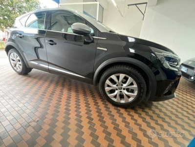 Renault Captur Blue dCi 115 CV EDC Intens (5)