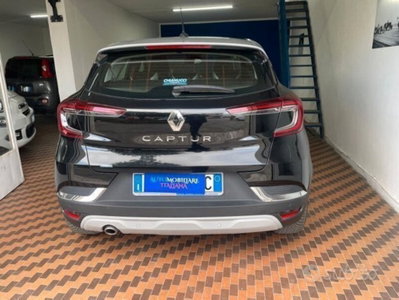 Renault Captur Blue dCi 115 CV EDC Intens (6)