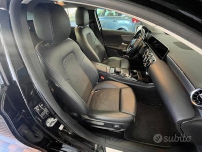 Mercedes-Benz Classe A 180 d Automatic Sport (10)