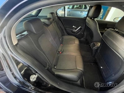 Mercedes-Benz Classe A 180 d Automatic Sport (11)